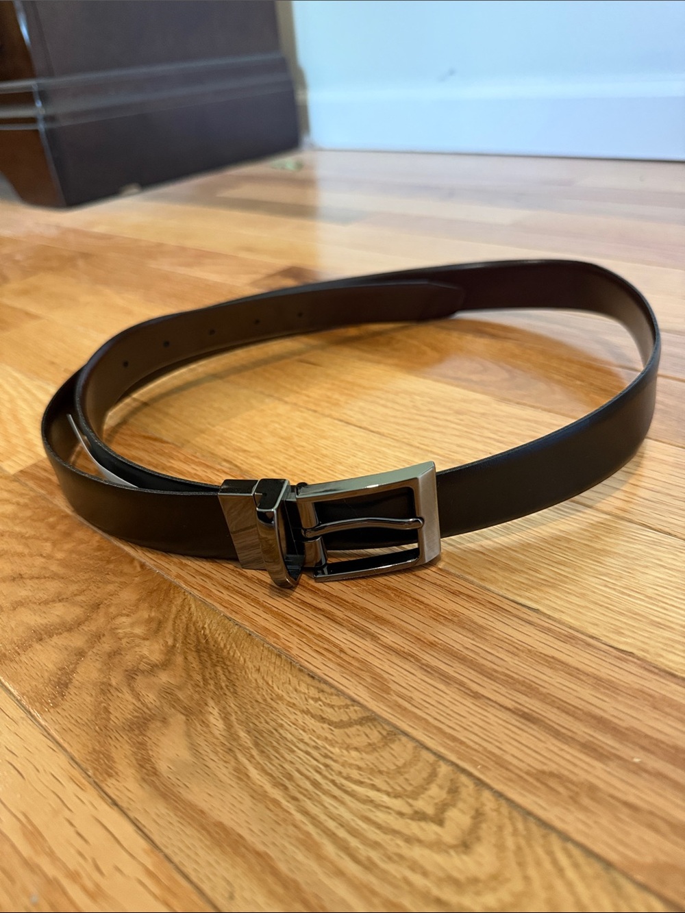 Jos. A. Bank Men's Dark Brown Leather Belt with Silver Buckle
